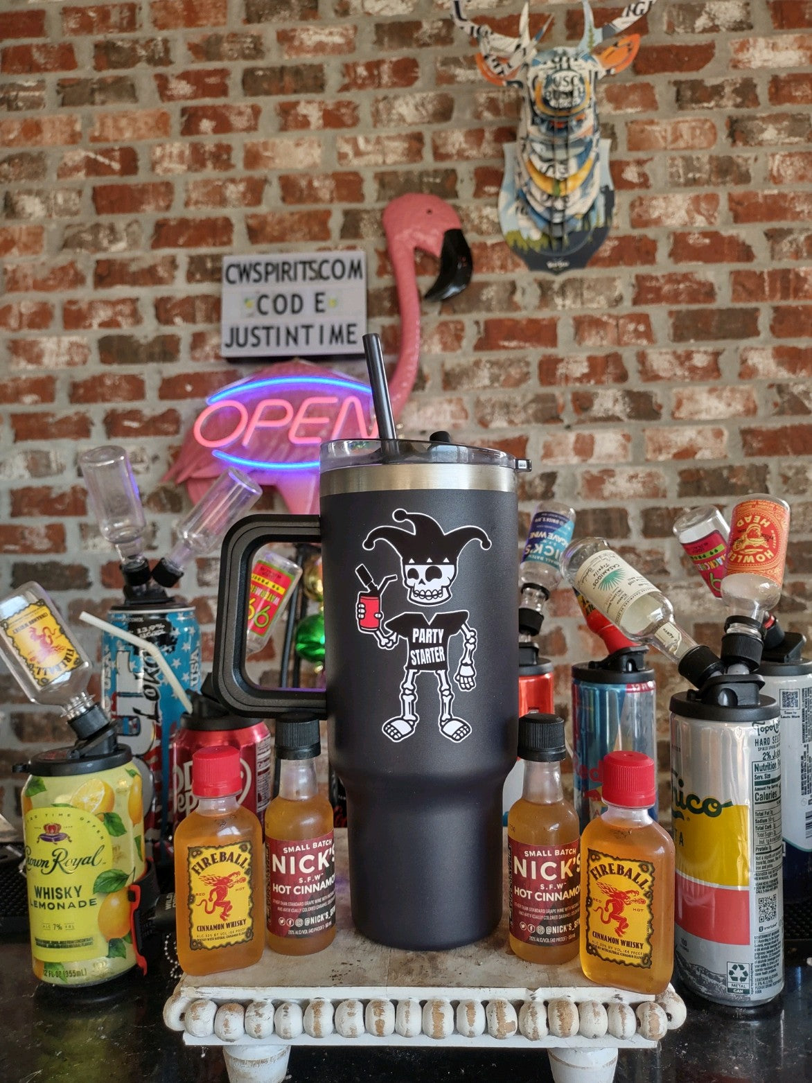 #7 The Original Party Starter 40oz Handle Cup